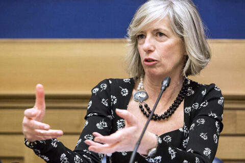 Bullismo omofobico: ecco gli impegni assunti dal Ministero - stefania giannini ministro istruzione BS 1 1 - Gay.it Archivio
