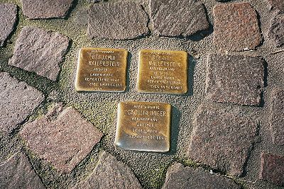 Tutti ad Ostiense per non dimenticare l'Omocausto - stolpersteine - Gay.it Archivio