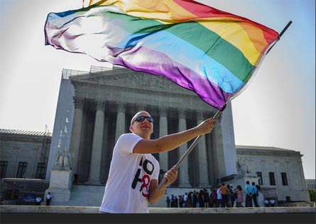 Nozze in 50 stati entro 5 anni: la promessa alla vigilia di Stonewall - stonewall2013F2 - Gay.it Archivio