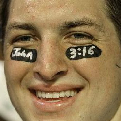 E l'associazione anti-gay comprò la pubblicità del SuperBowl - superbowl antigayF2 - Gay.it Archivio