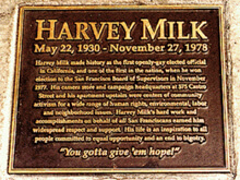 San Francisco, rubata la targa dedicata ad Harvey Milk - targa milkBASE - Gay.it Archivio