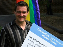Tasmania: riconosciute d'ufficio coppie sposate all'estero - tasmania coppiaBASE - Gay.it Archivio
