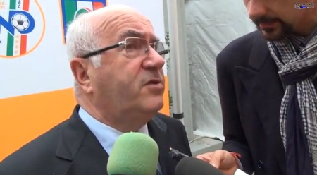 Il Presidente della FIGC Tavecchio insulta gay ed ebrei - tavecchio2 - Gay.it Archivio