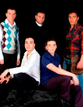 Figli, genitori, fratelli... 'diversi' - teatroroseF3 - Gay.it Archivio
