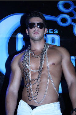 The Club/14: qual è la sorpresa che fa per voi? - theclub14F2 - Gay.it Archivio