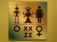 Usa: "Non è una donna", cacciata dal bagno del ristorante - toilette donneBASE - Gay.it Archivio