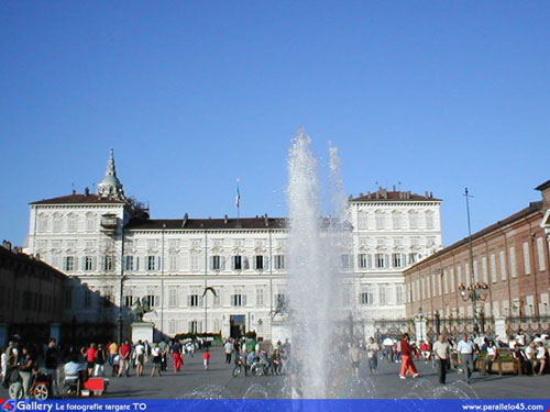 TORINO CAPITALE ARCOBALENO - torino palazzo realef2 - Gay.it Archivio