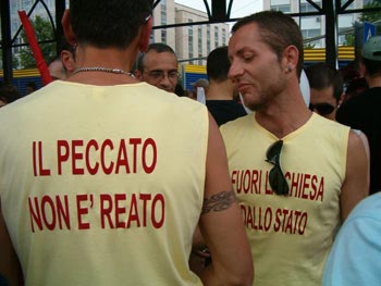 LA CARICA DEI CENTOMILA - torinopride cronacaF4 - Gay.it Archivio
