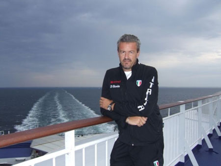 Torna V-ictory e i suoi sportivi gay - tornaLa71 - Gay.it Archivio