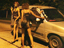Roma, prende a martellate in faccia una trans - trans nordafricaBASE - Gay.it Archivio