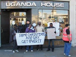 Gay ugandese sieropositivo rischia il rimpatrio: "Ho paura" - uganda hivF3 - Gay.it Archivio