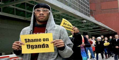 Uganda: rinviata la discussione sulla legge anti-gay - uganda parlamentoF3 - Gay.it Archivio