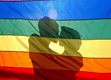 LA BEFANA PORTERÀ LE UNIONI CIVILI? - unionibefanaF1 - Gay.it Archivio