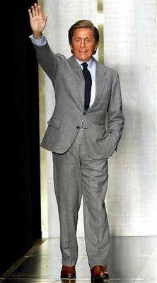 VALENTINO LASCIA LE PASSERELLE - valetinoaddioF1 - Gay.it Archivio