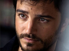 A Livorno si gira il (finto) gay pride - vaporidisprideBASE 1 - Gay.it Archivio