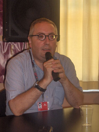 UNA CITTÀ 'COLMA' DI MUSICA - venezia5F2 - Gay.it Archivio