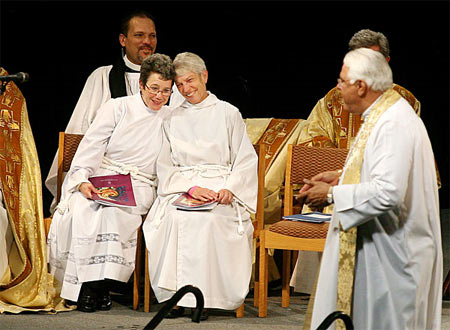 Mary Glasspool è la prima vescova lesbica episcopale - vescova episcopalef3 - Gay.it Archivio